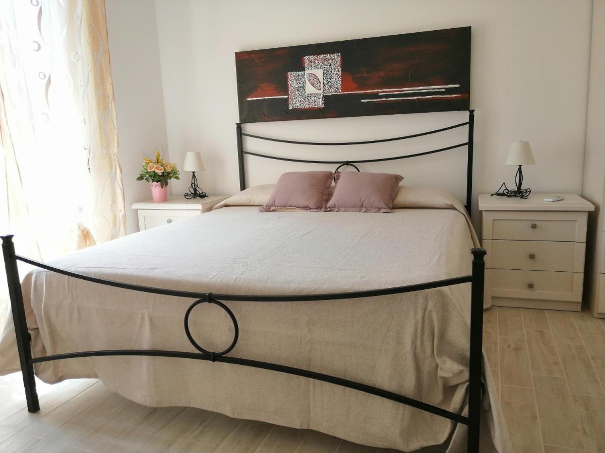 Alghero Mare Chiaro-Guest House ภายนอก รูปภาพ